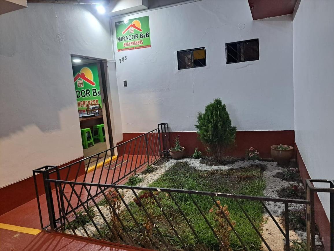 Mirador Backpackers B&B Huaraz  Bagian luar foto